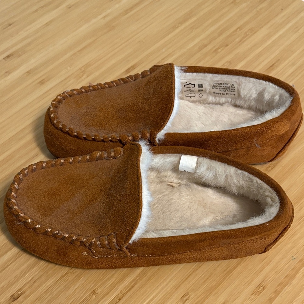 NWOT J Crew kids slippers